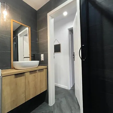 Apartment Cozy Apart - Self Check-in 24h