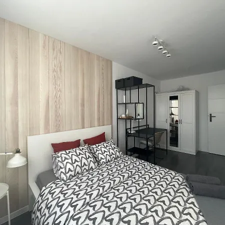 Cozy Apart - Self Check-in 24h Apartment *